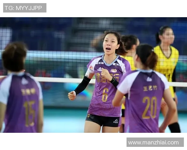 排球深度：解密重庆排球队的边路渗透